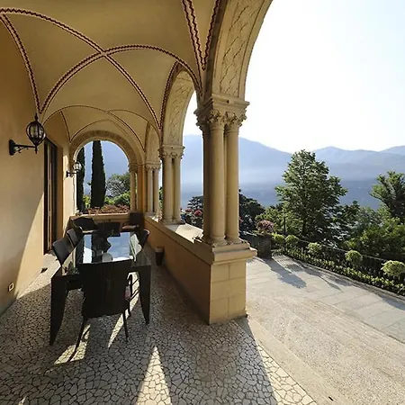 Apartment Sleeps 6 With Air Con Cernobbio